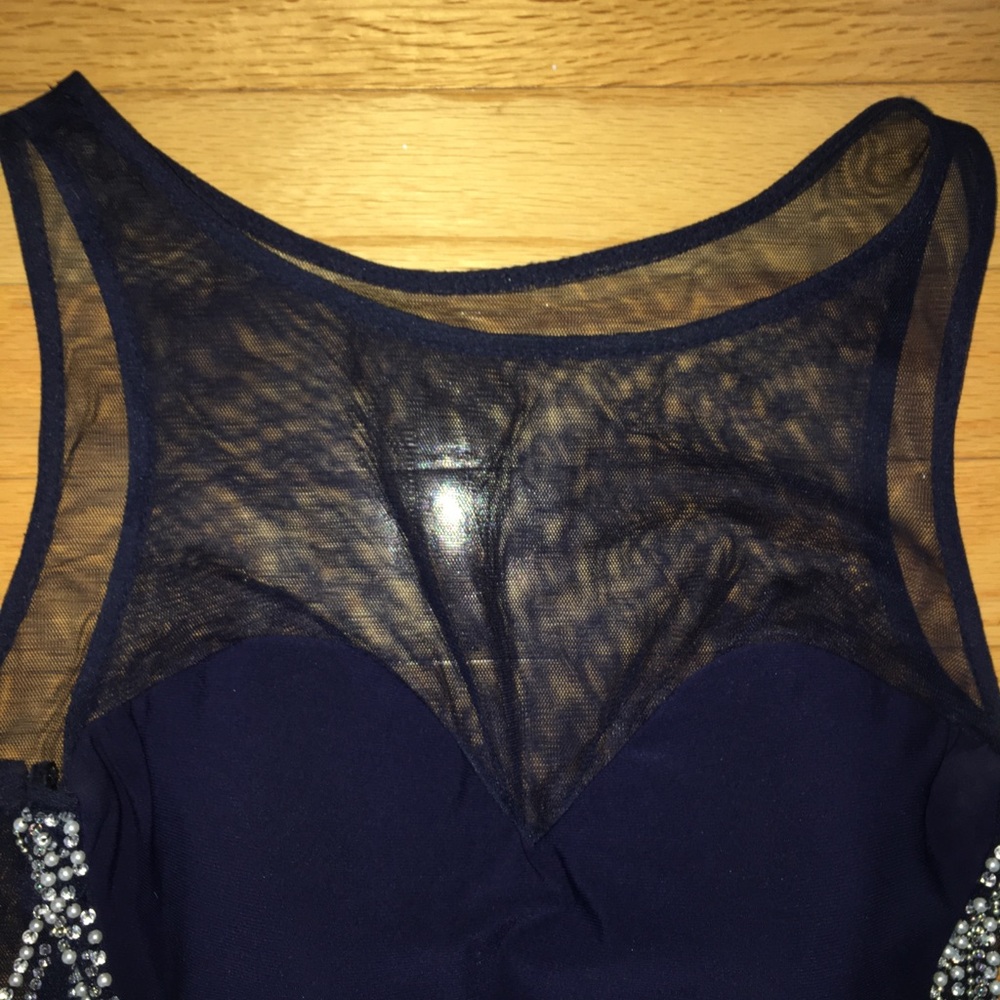 semi formal dress - Picture 3 of 7